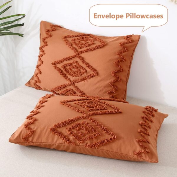 PERFEMET Burnt Orange Comforter Set Queen Size 3Pcs Tufted Terracotta Boho Bedding Set Farmhouse Geometric Rustic Bed Set for Bedroom (Caramel, Queen) - Image 6