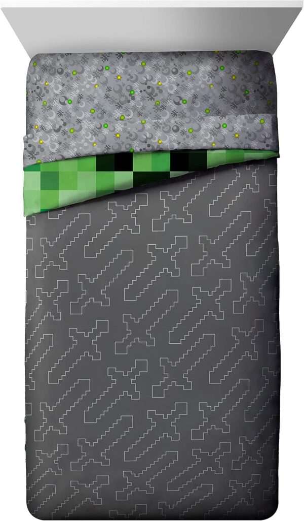Jay Franco Minecraft Creeper 4 Piece Twin Bed Set (Offical Product) - Image 3